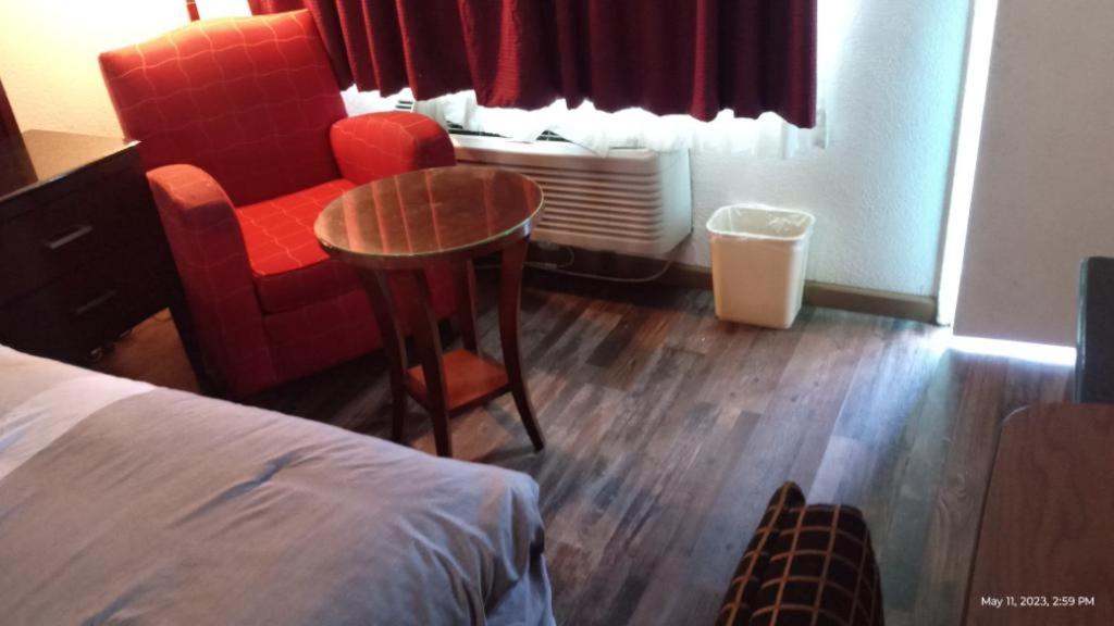 Ventura Vacations - Travelers Beach Inn - Property Image 8