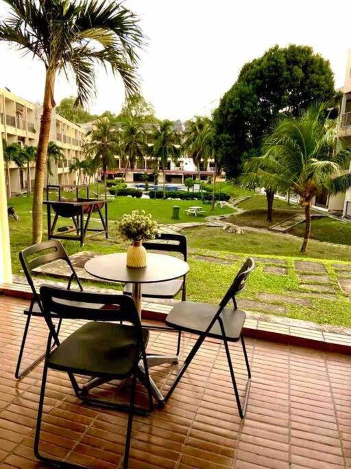 Apartment by the Beach Port Dickson - Poolview photo 2