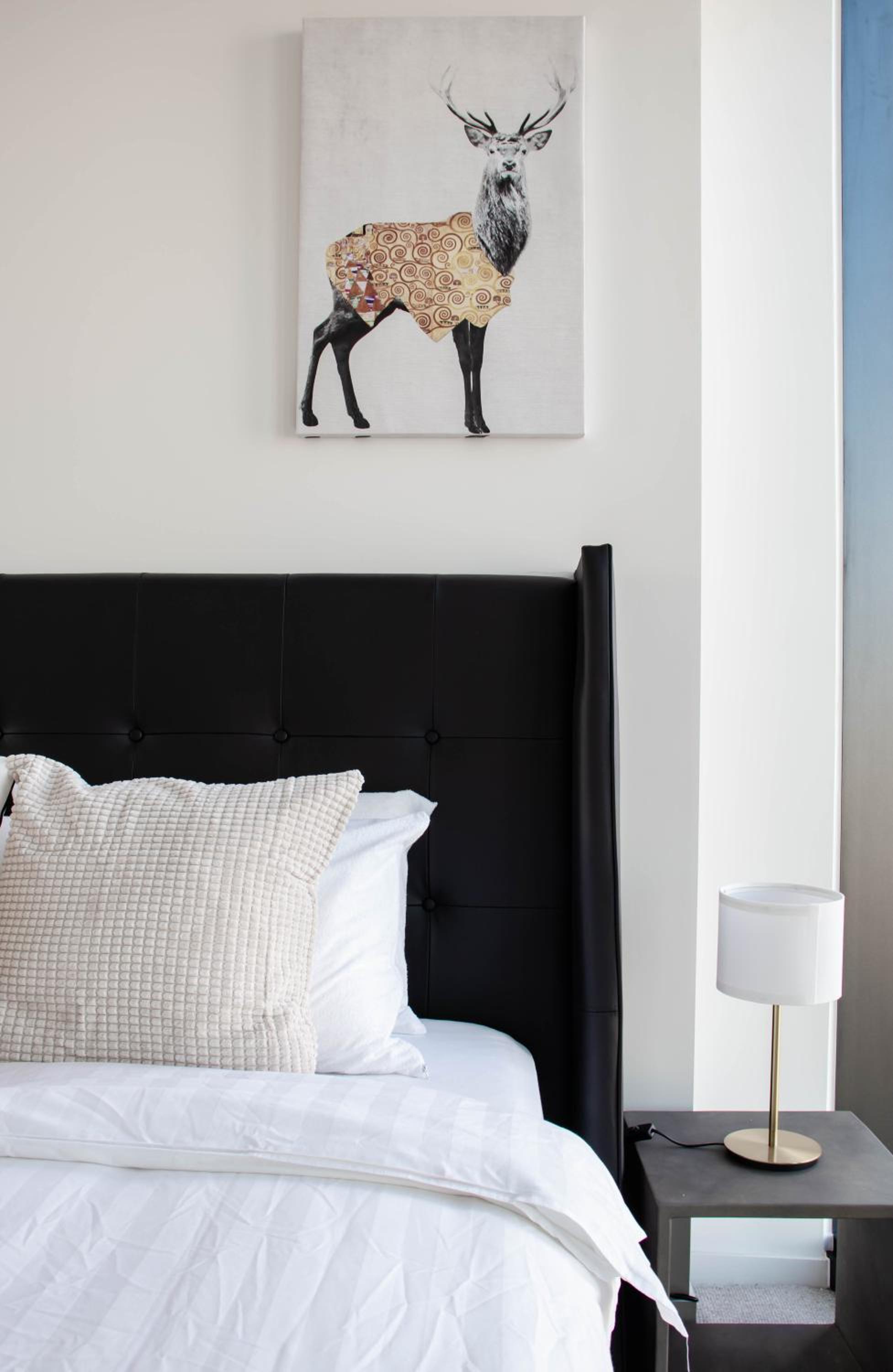 1 BRM, Southbank, Next to Crown, King Bed