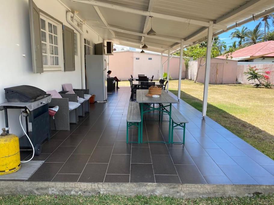 Villa Laurier Rose avec piscine proche lagon de La Saline
