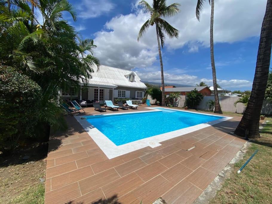 Villa Laurier Rose avec piscine proche lagon de La Saline