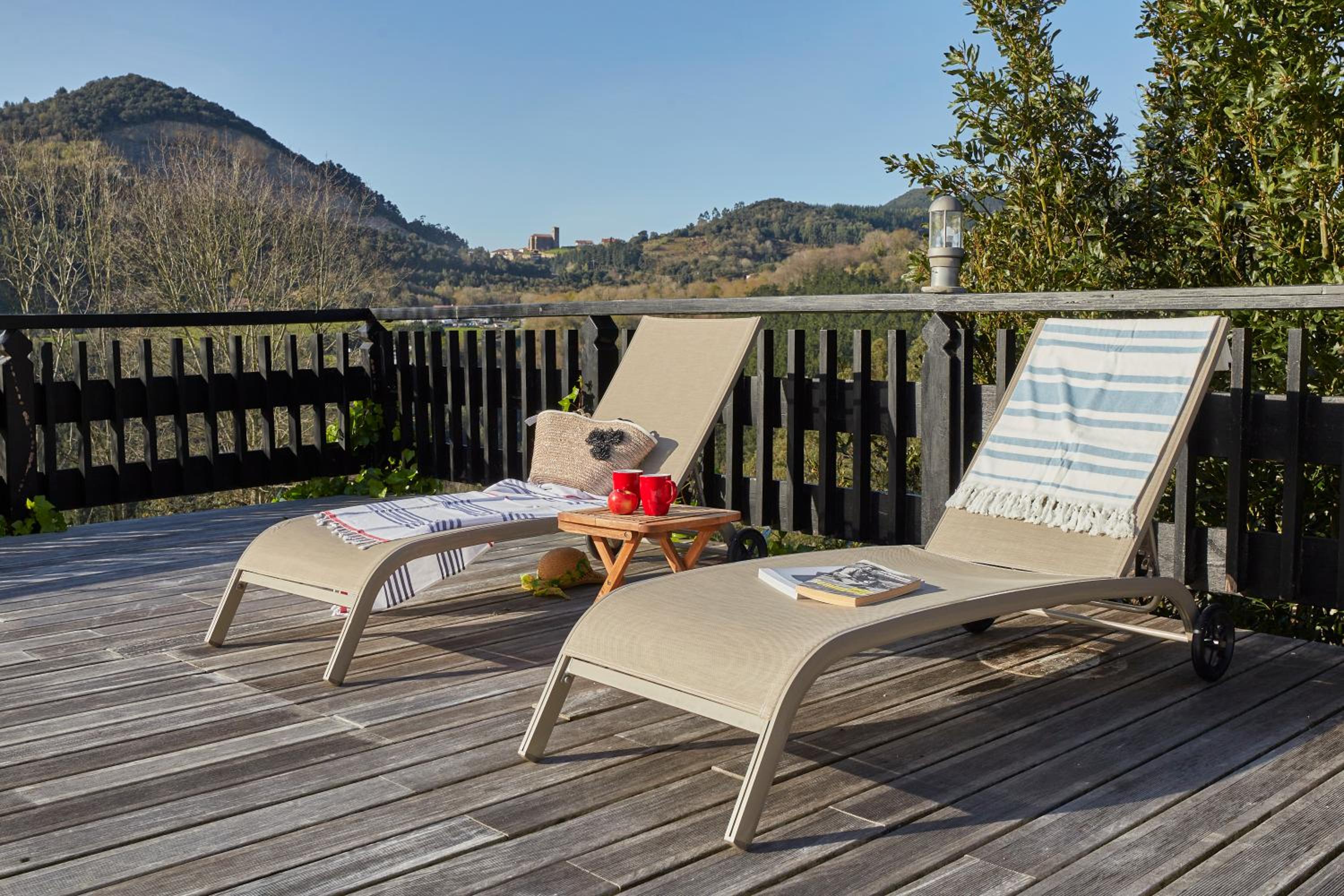 Apartamentos Ea Astei