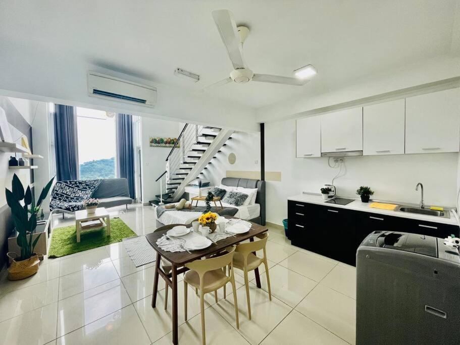 5 Pax Scott Garden Modern Homestay 5 mins to Mid Valley