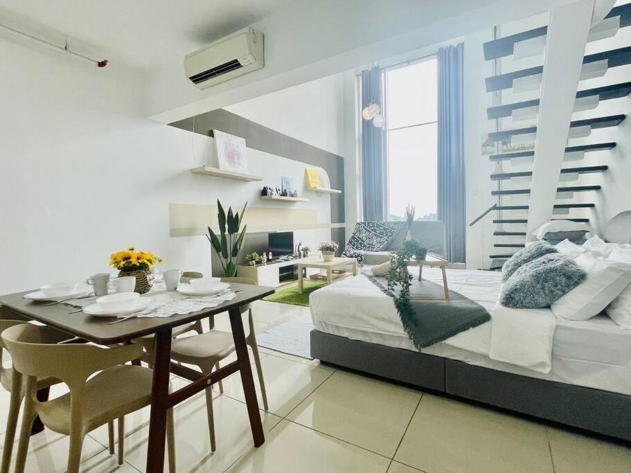 5 Pax Scott Garden Modern Homestay 5 mins to Mid Valley