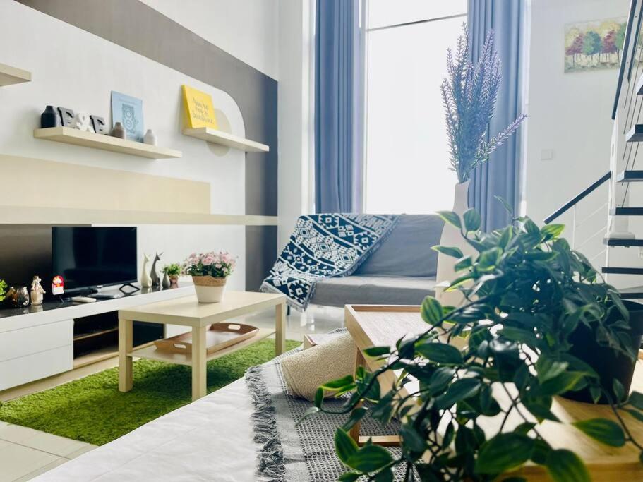 5 Pax Scott Garden Modern Homestay 5 mins to Mid Valley