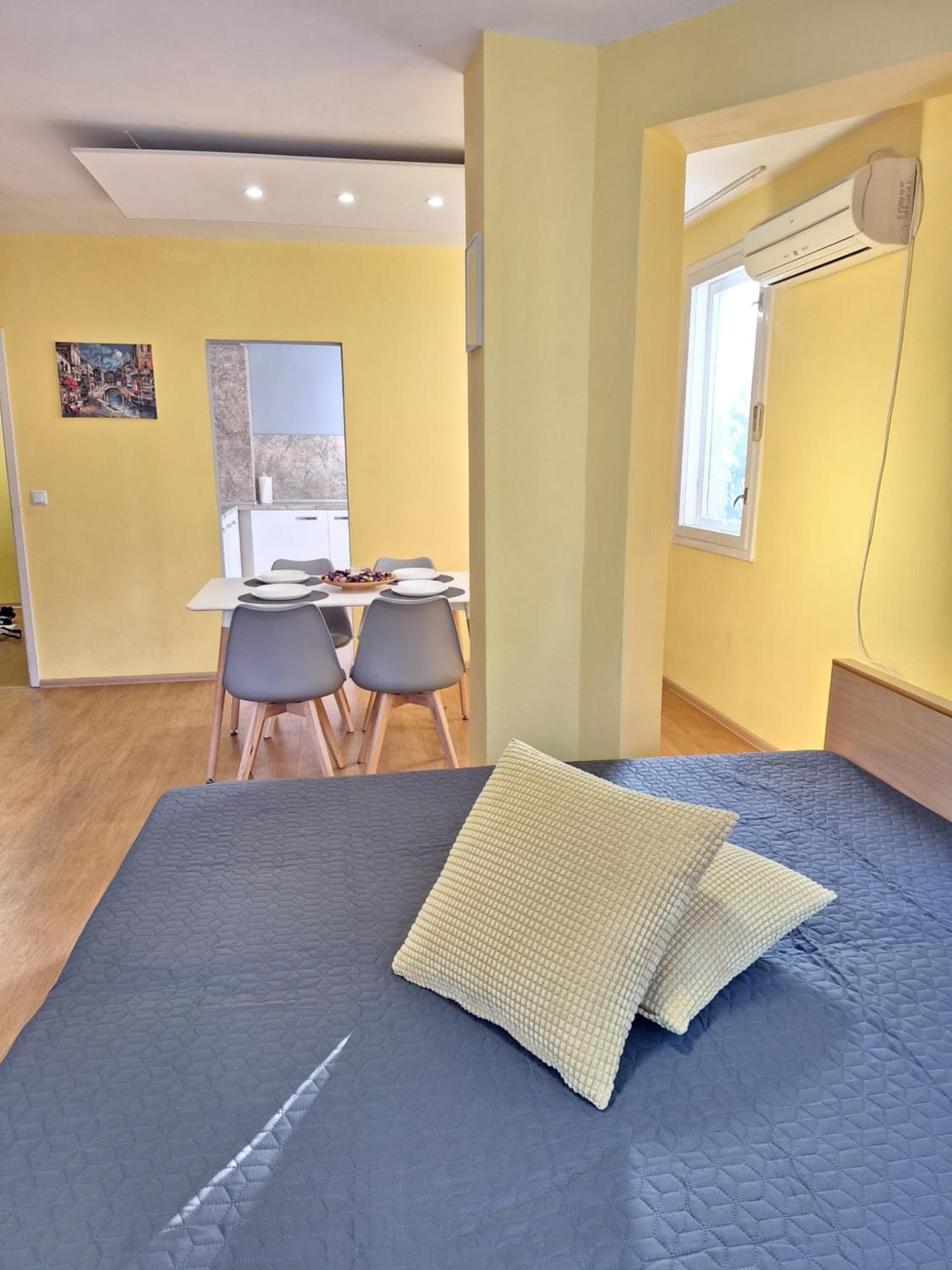 Top Location Harmony Apartment by HostEx