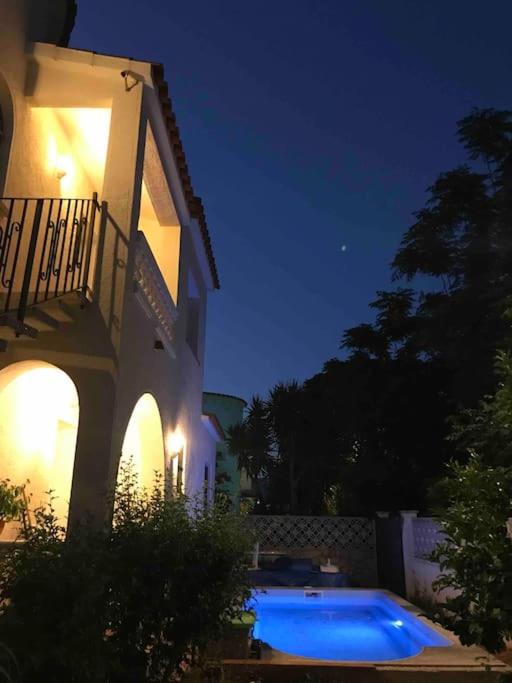 Empuriabrava maison de charme avec piscine