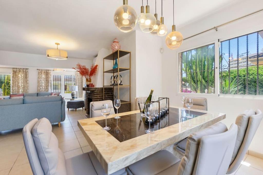 HE Villa Zenia