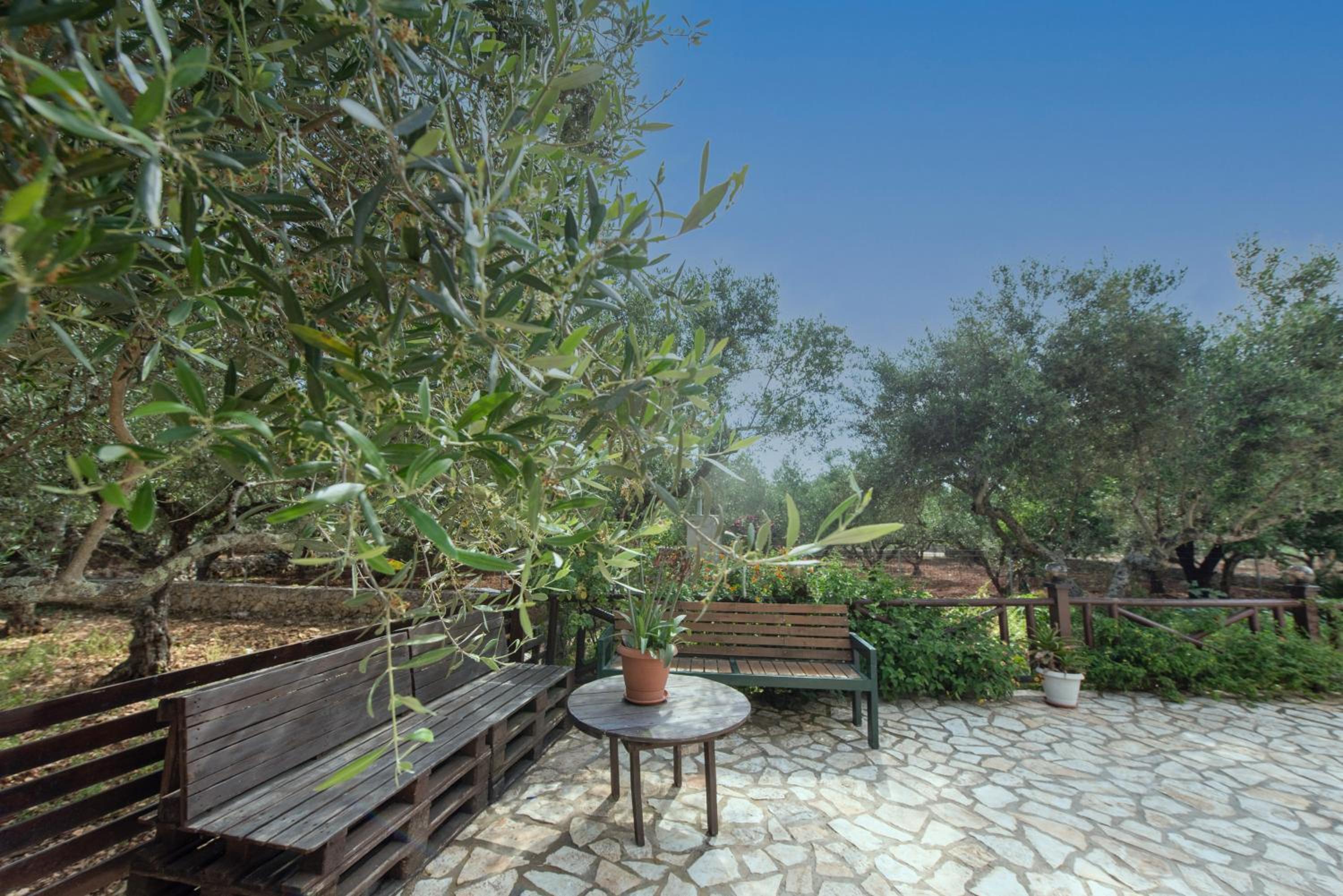 Melissa Luxury Apartments