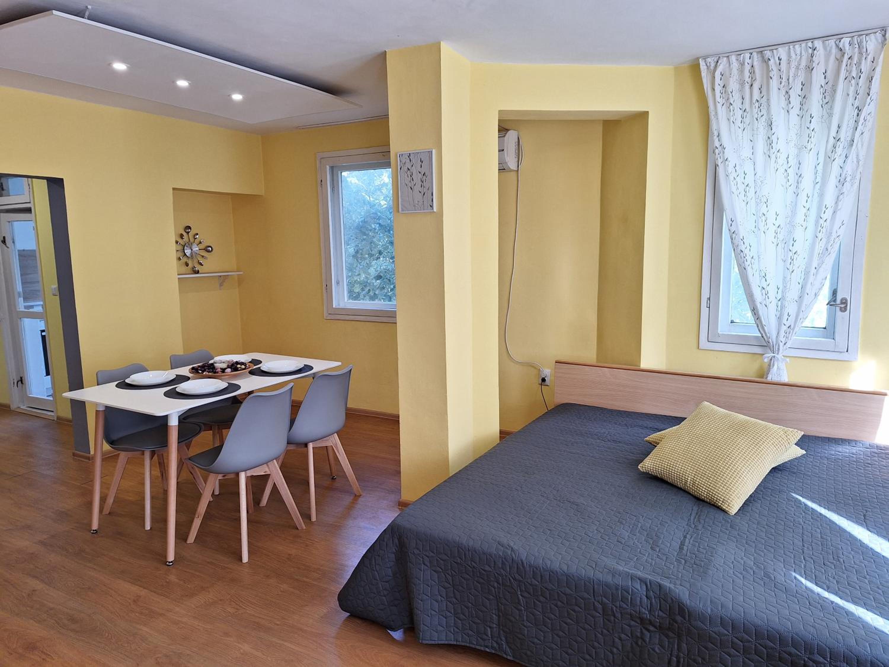 Top Location Harmony Apartment by HostEx