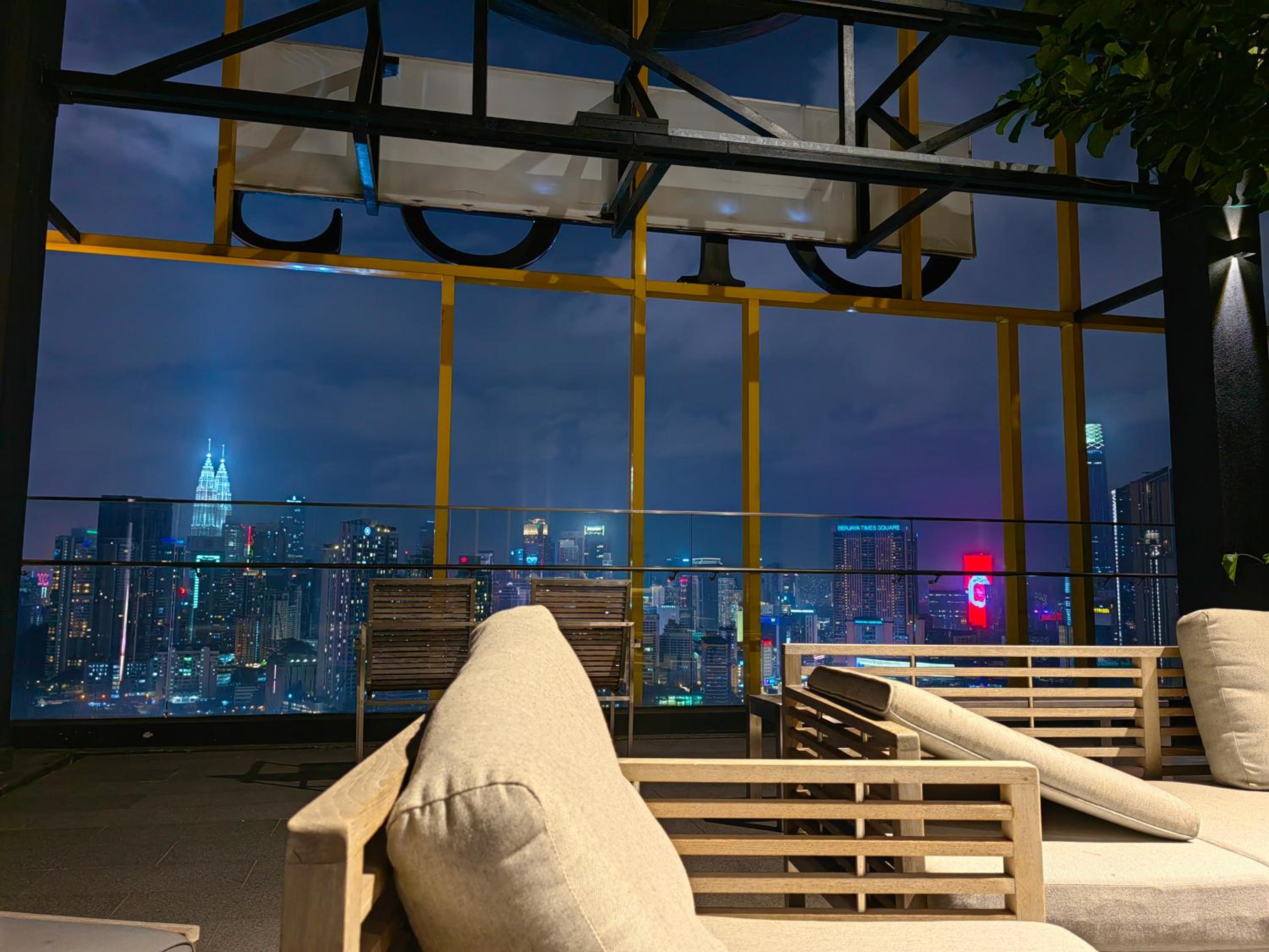 Opus Suites Kuala Lumpur by Welt