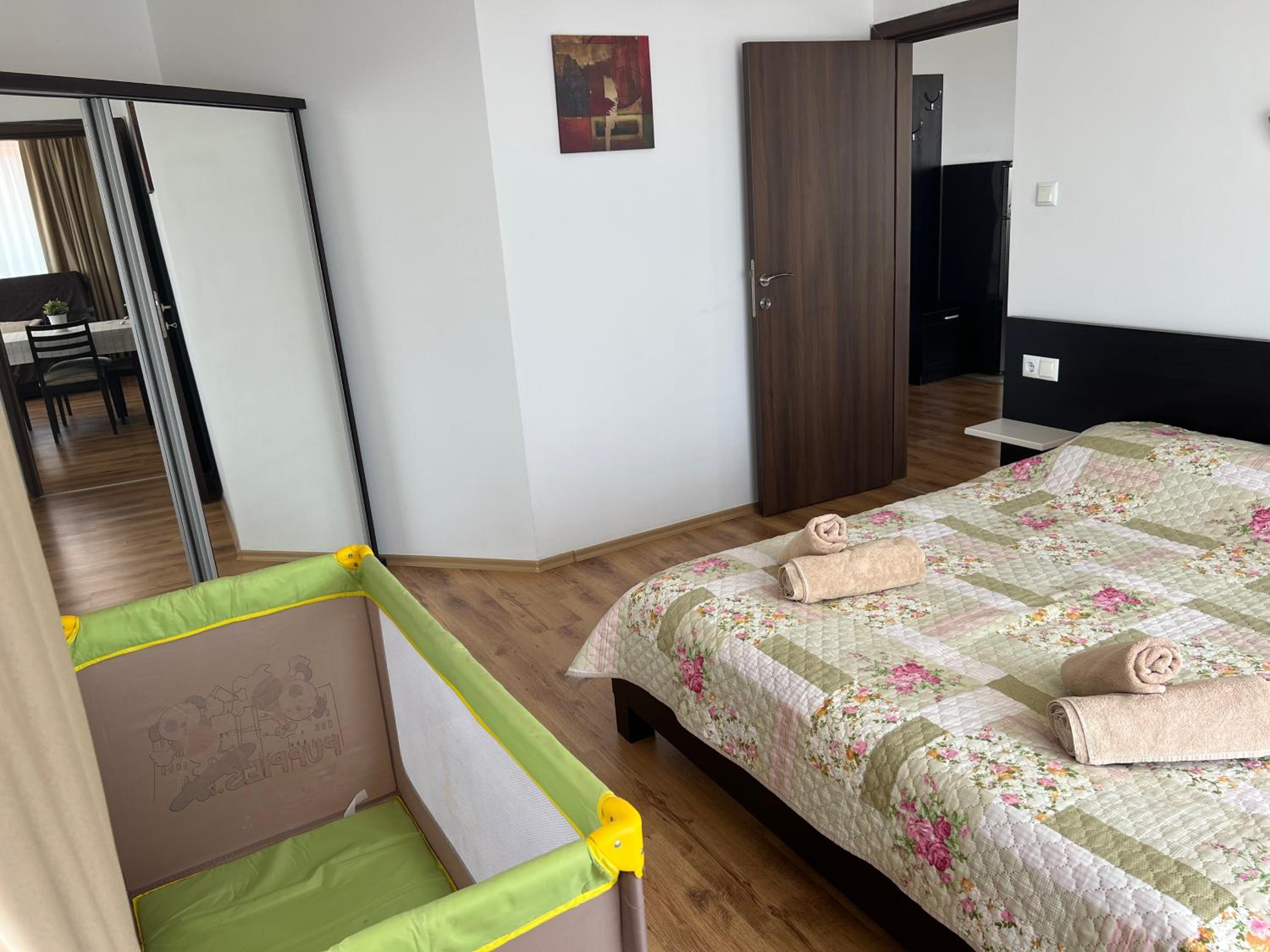 Antorini Apartments