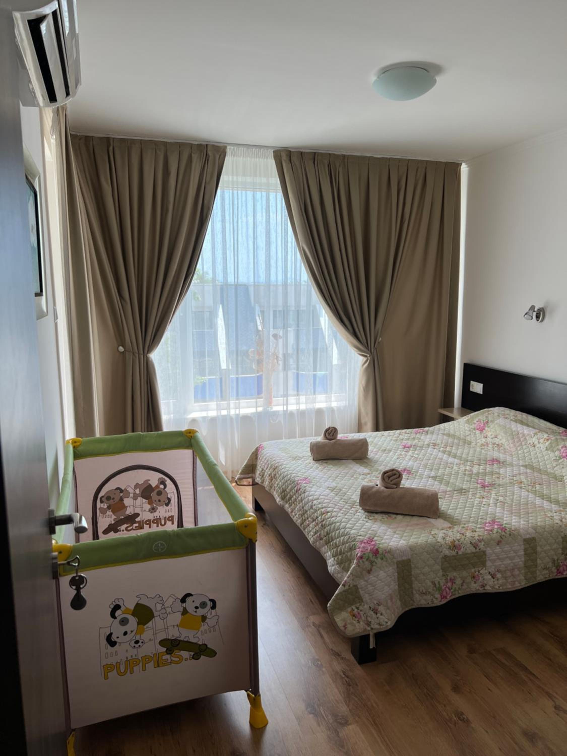 Antorini Apartments