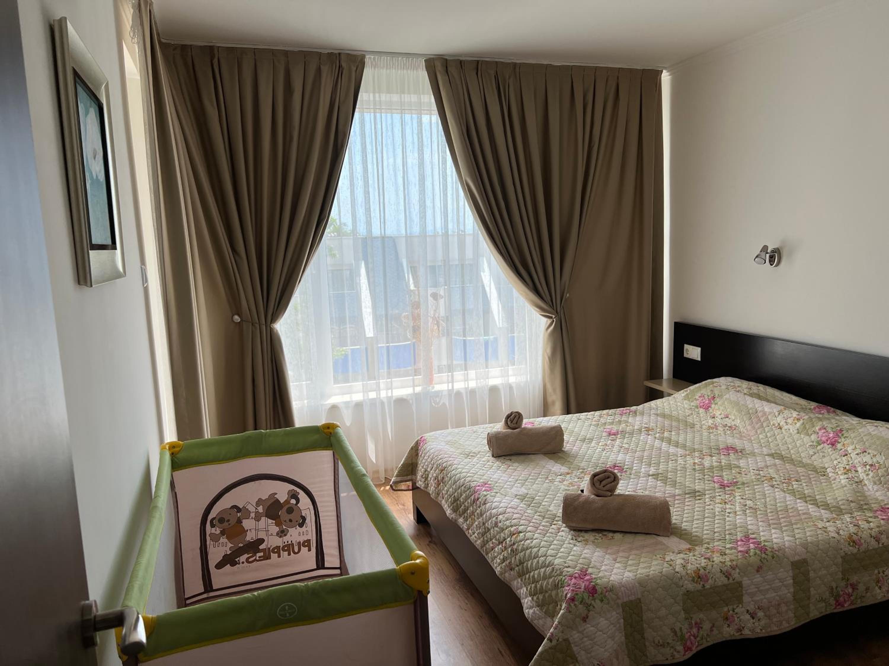 Antorini Apartments