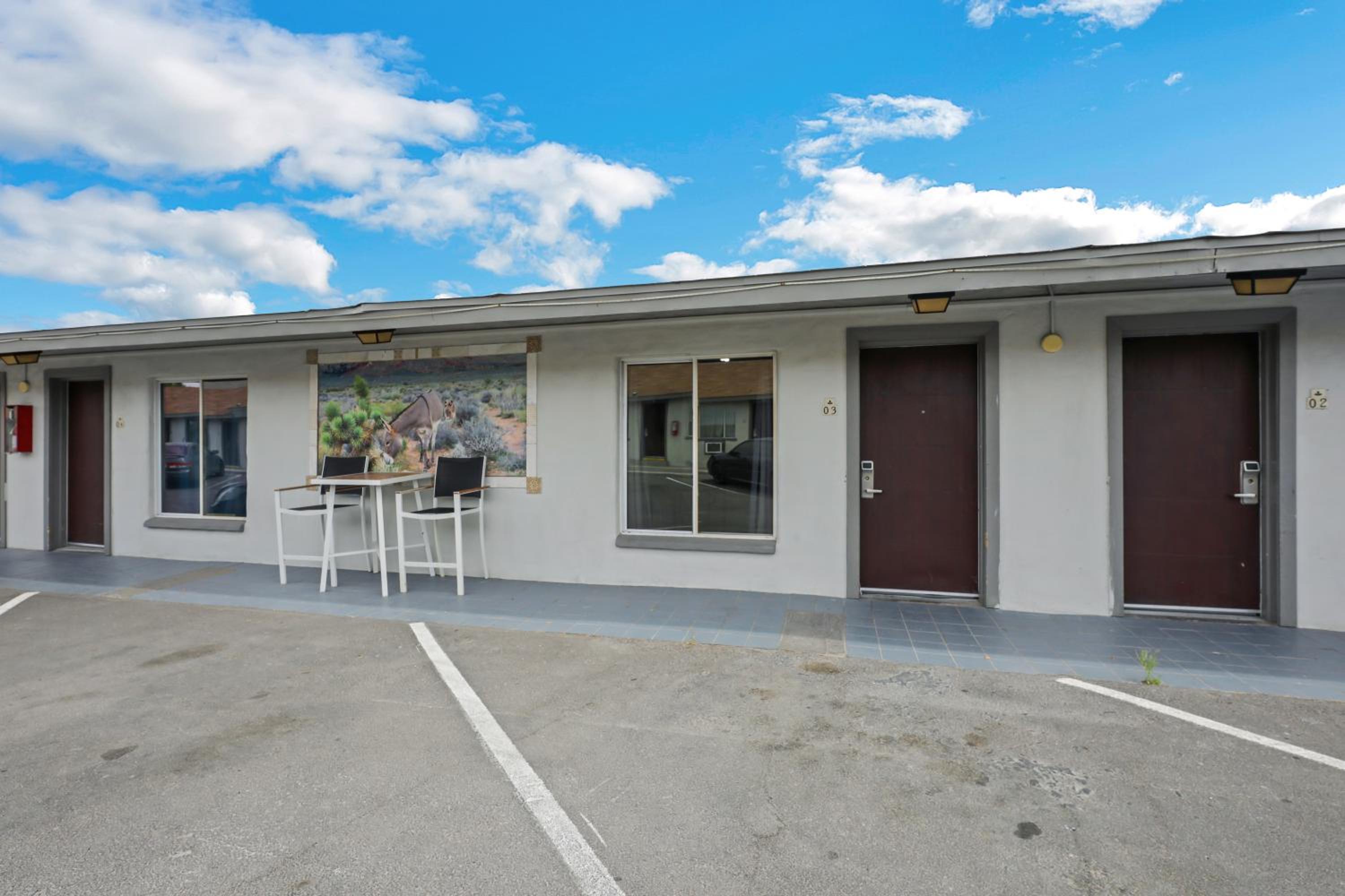 Desert Moon Motel