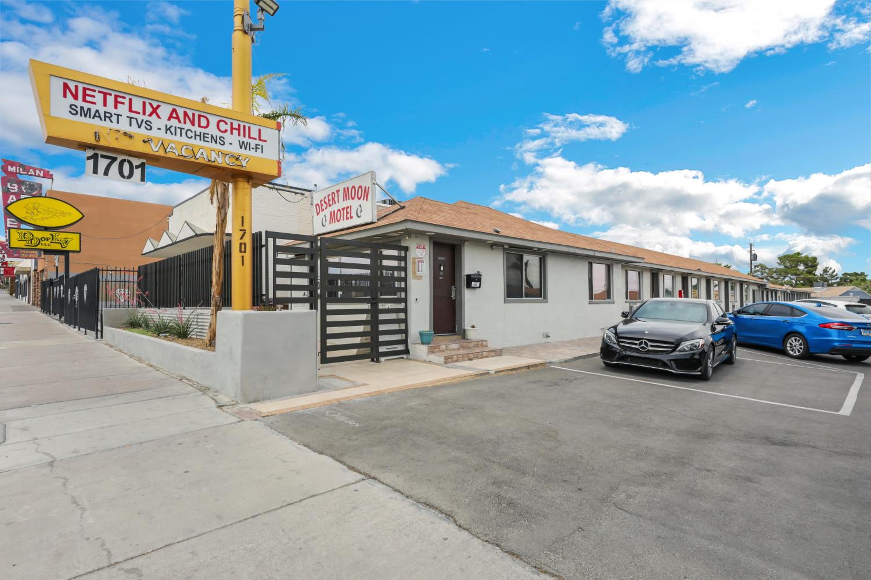 Desert Moon Motel