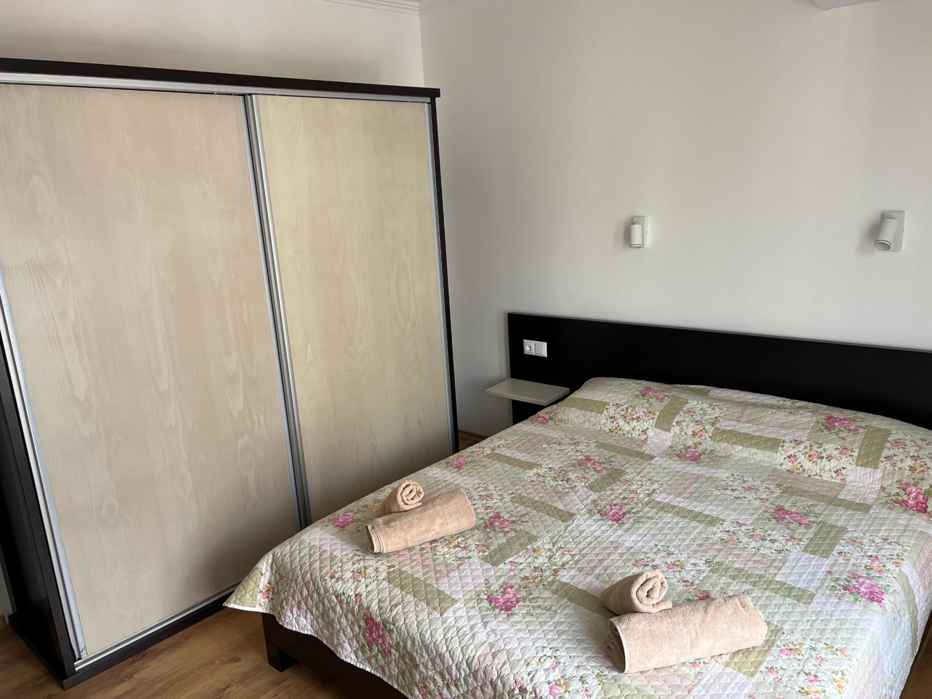 Antorini Apartments