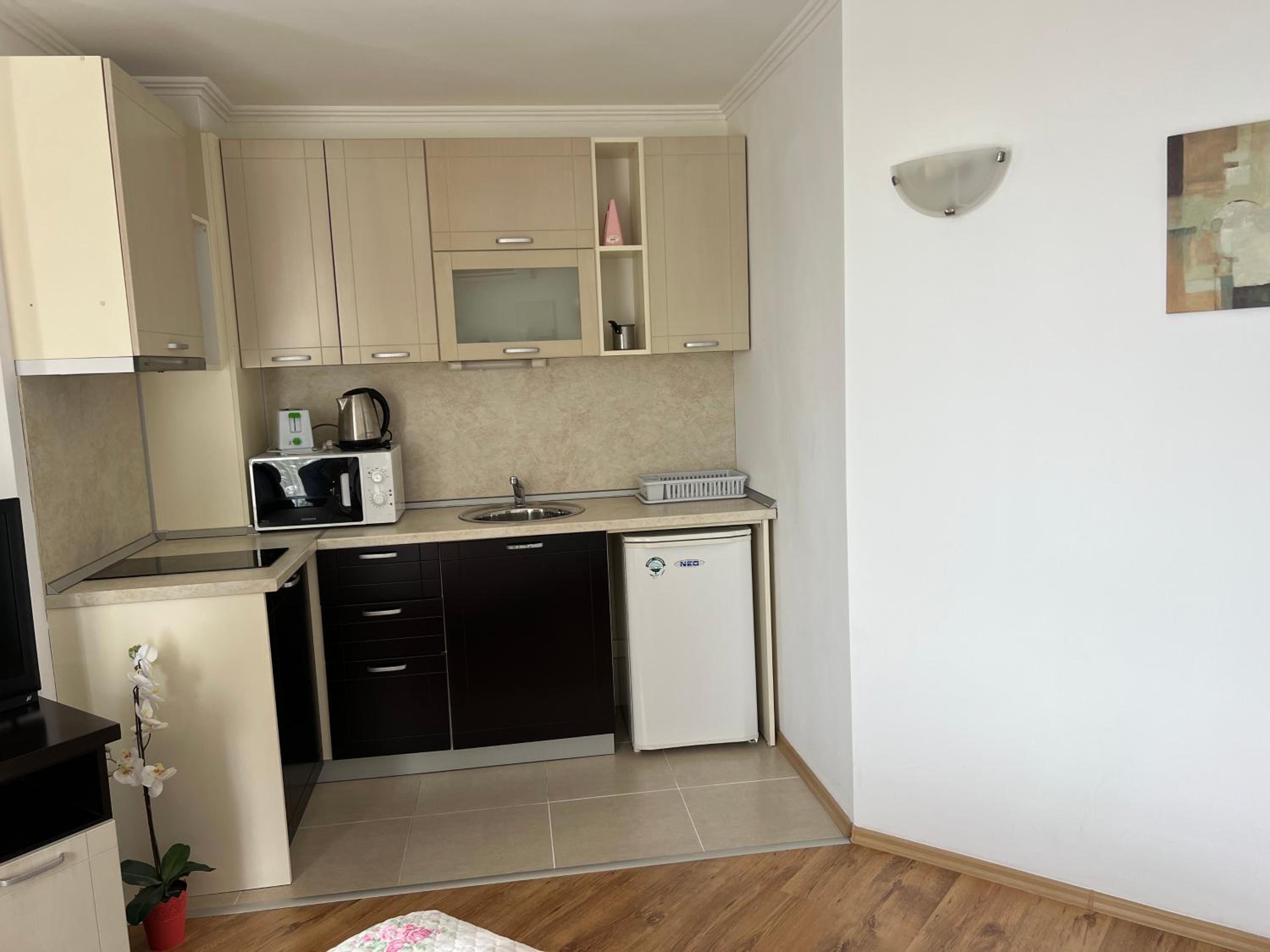 Antorini Apartments