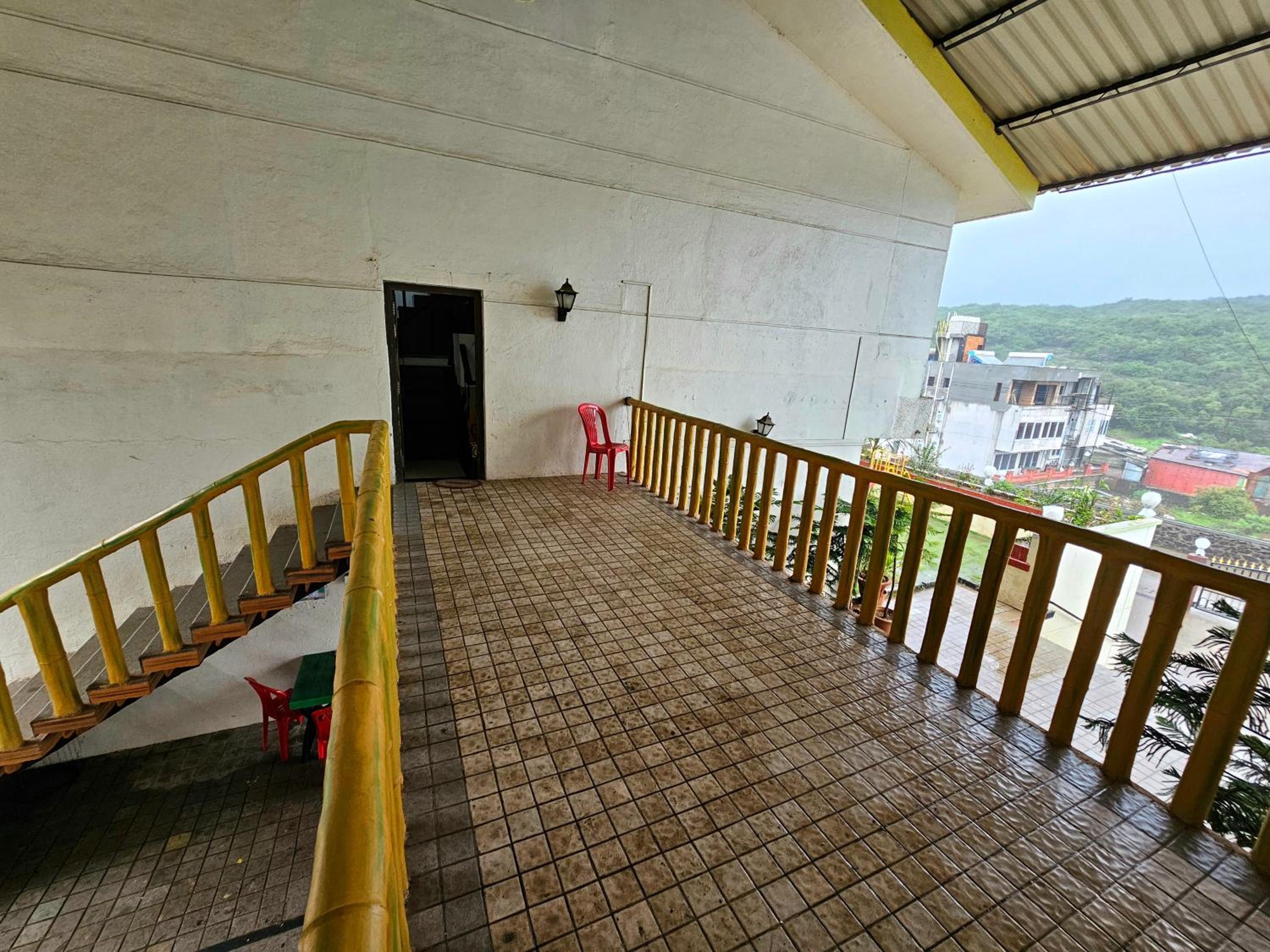 Suman Cottage & Bungalow view 4