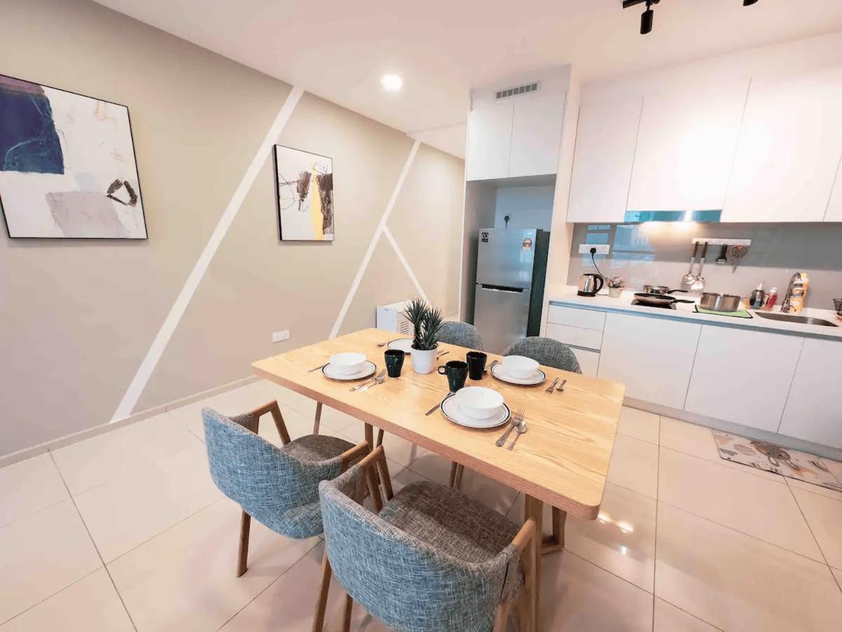 EkoCheras Cozy Suite by GUESTONIC