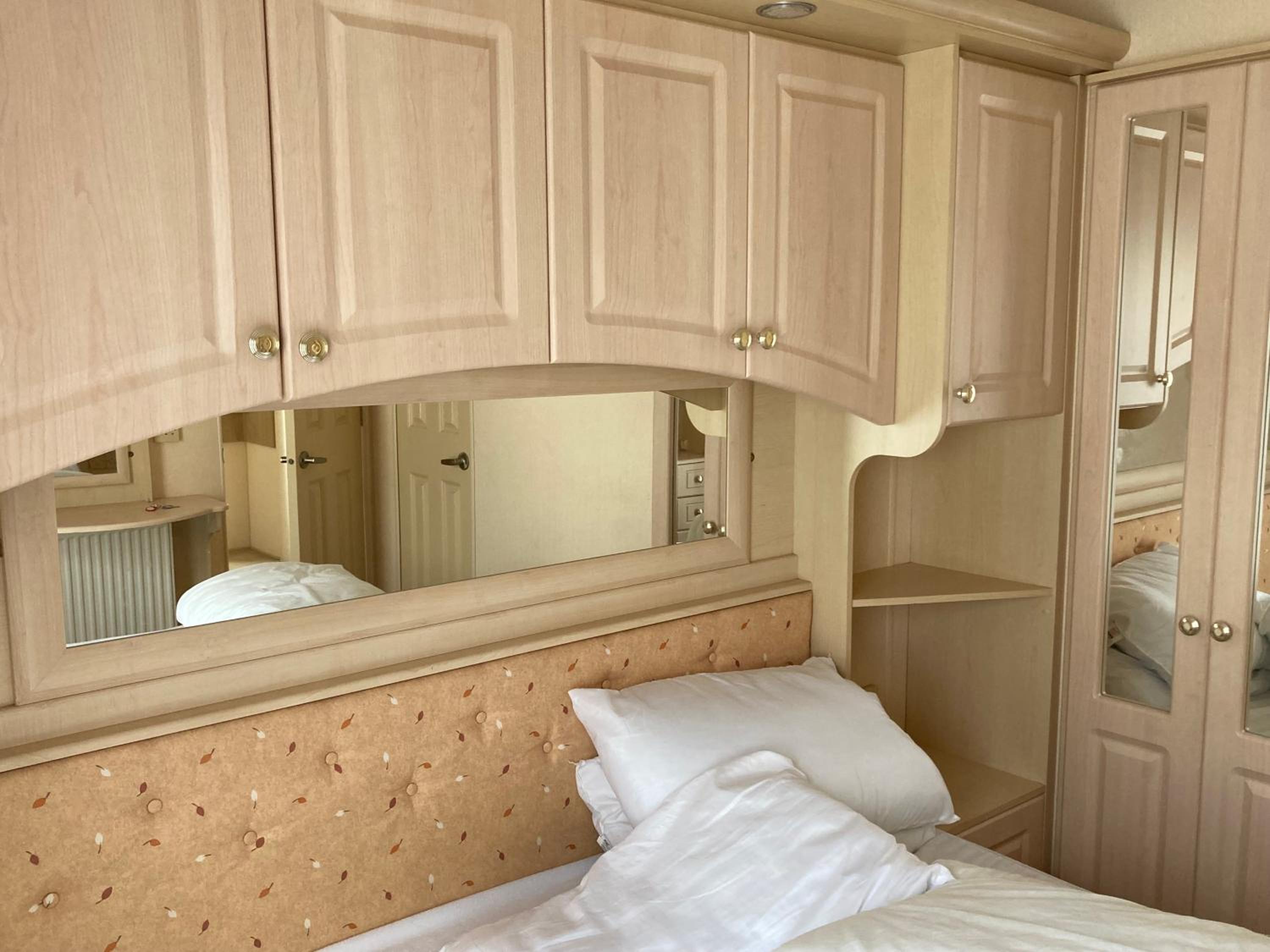 Luxury 8 and 6 berth caravans view 3