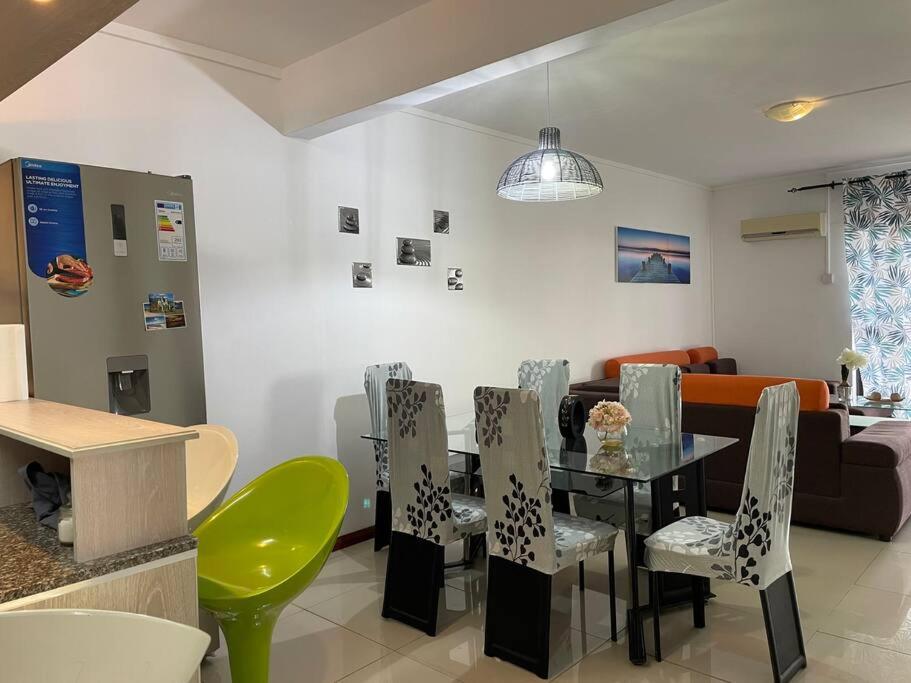 Spacious beach property in Flic en Flac