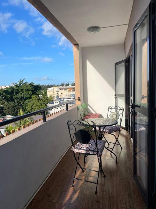 Spacious beach property in Flic en Flac