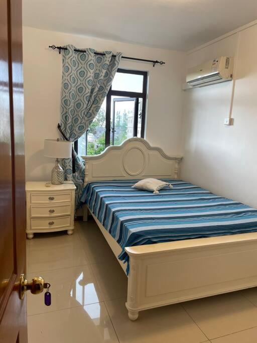 Spacious beach property in Flic en Flac