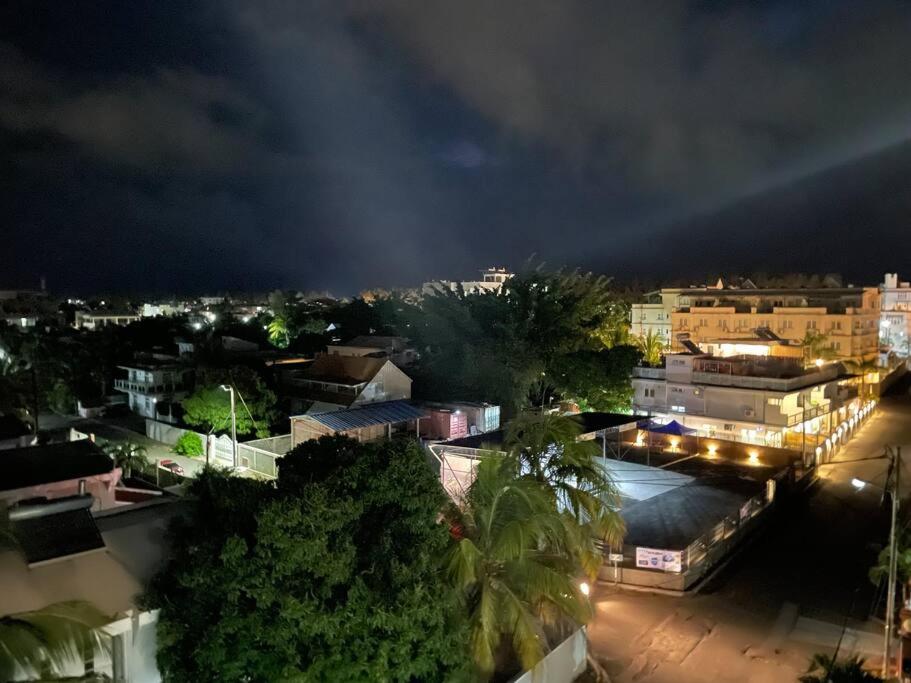 Spacious beach property in Flic en Flac