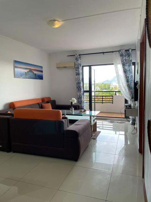 Spacious beach property in Flic en Flac