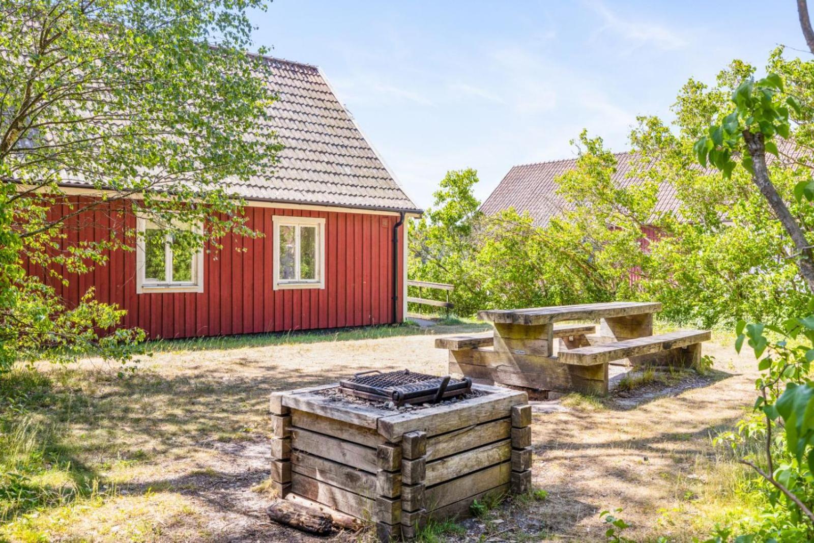 Raftarp - Country side cottage in the woods