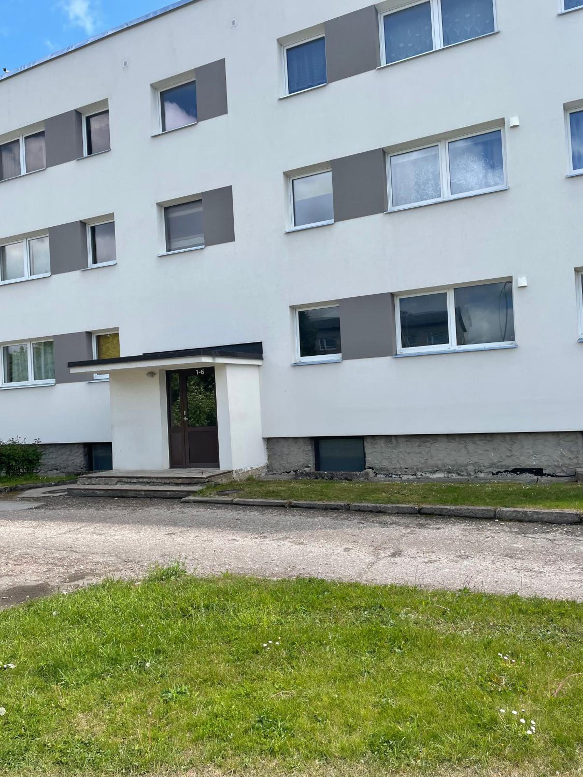 Tallinn Street Apartment
