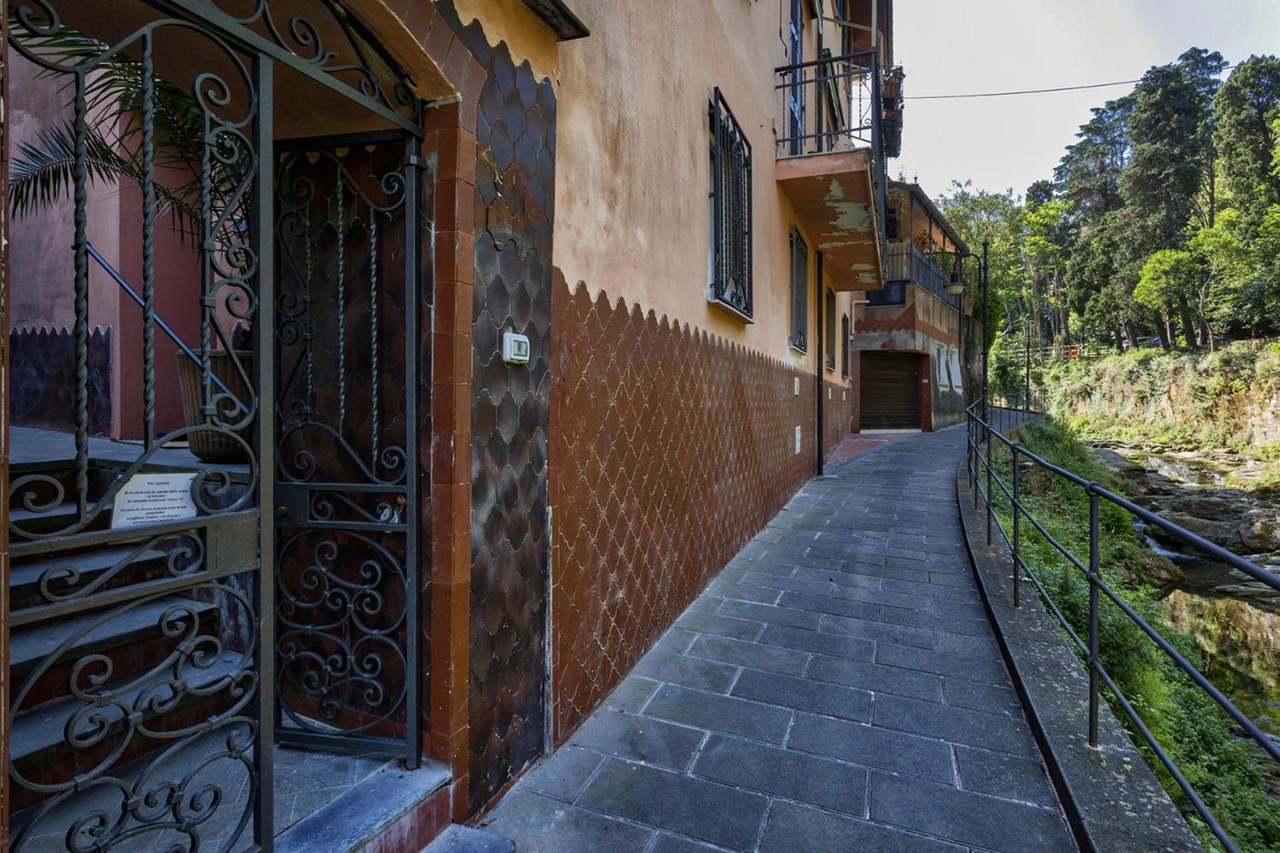 Comfy and Quiet in Camogli by Wonderful Italy