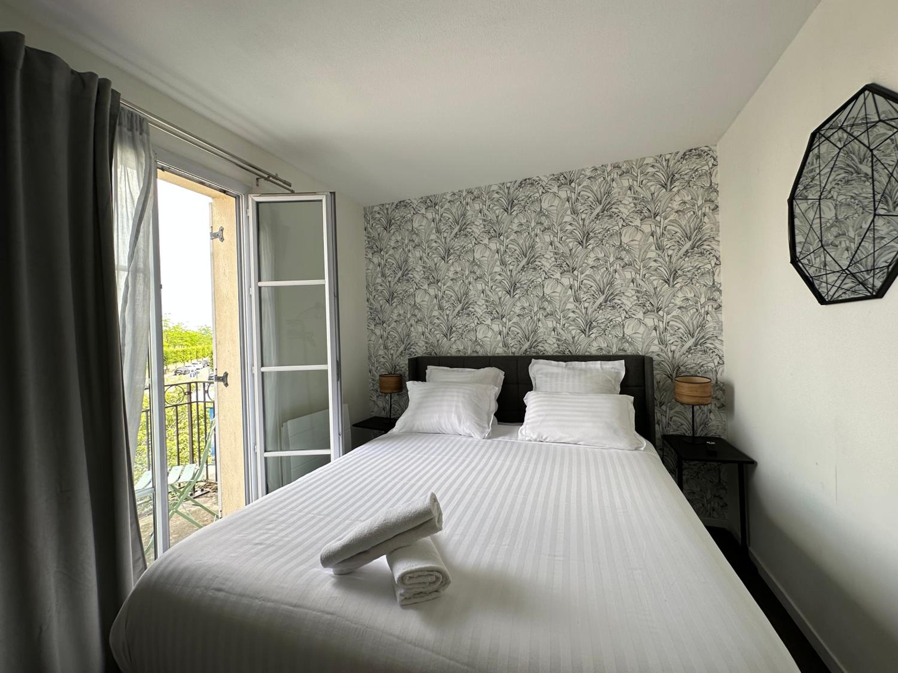 Apt Place de Toscane - 4min Disneyland-PARIS