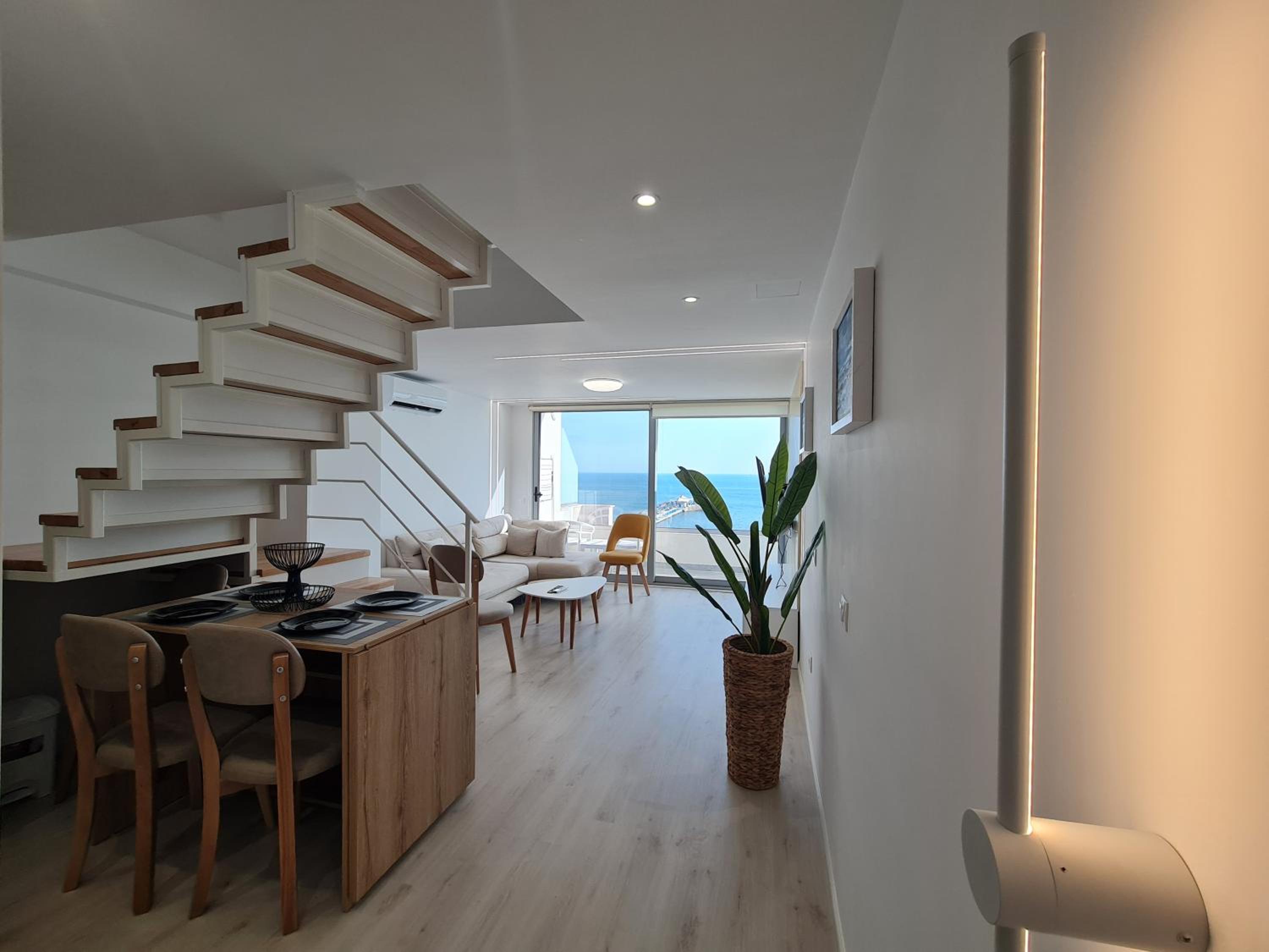 Sea view luxury duplex
