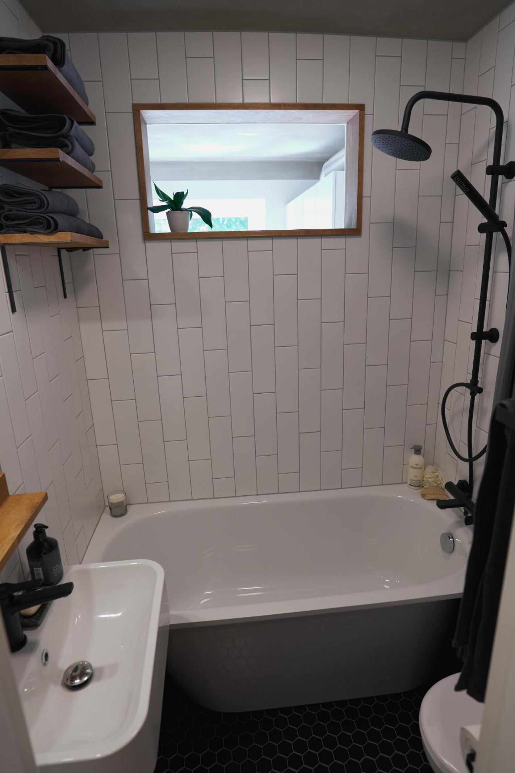 Photo 9
