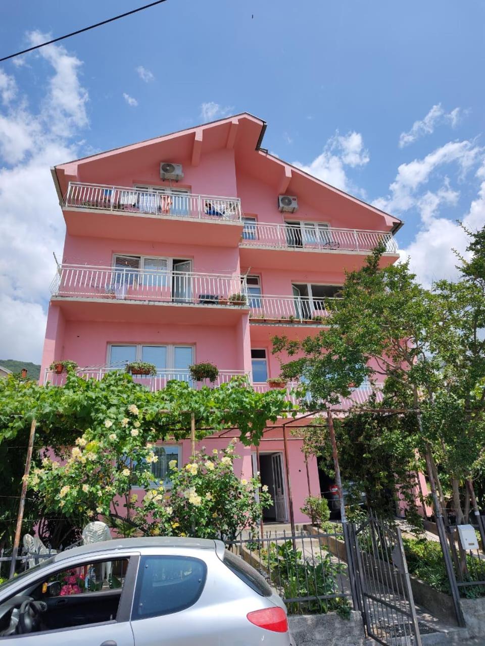 Jovanovic Apartment