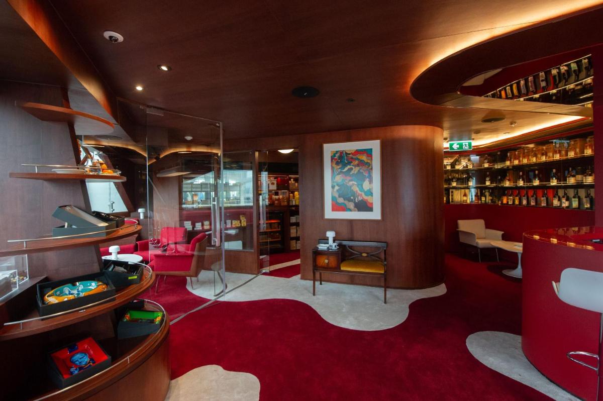 The Salil Hotel Riverside Bangkok 42