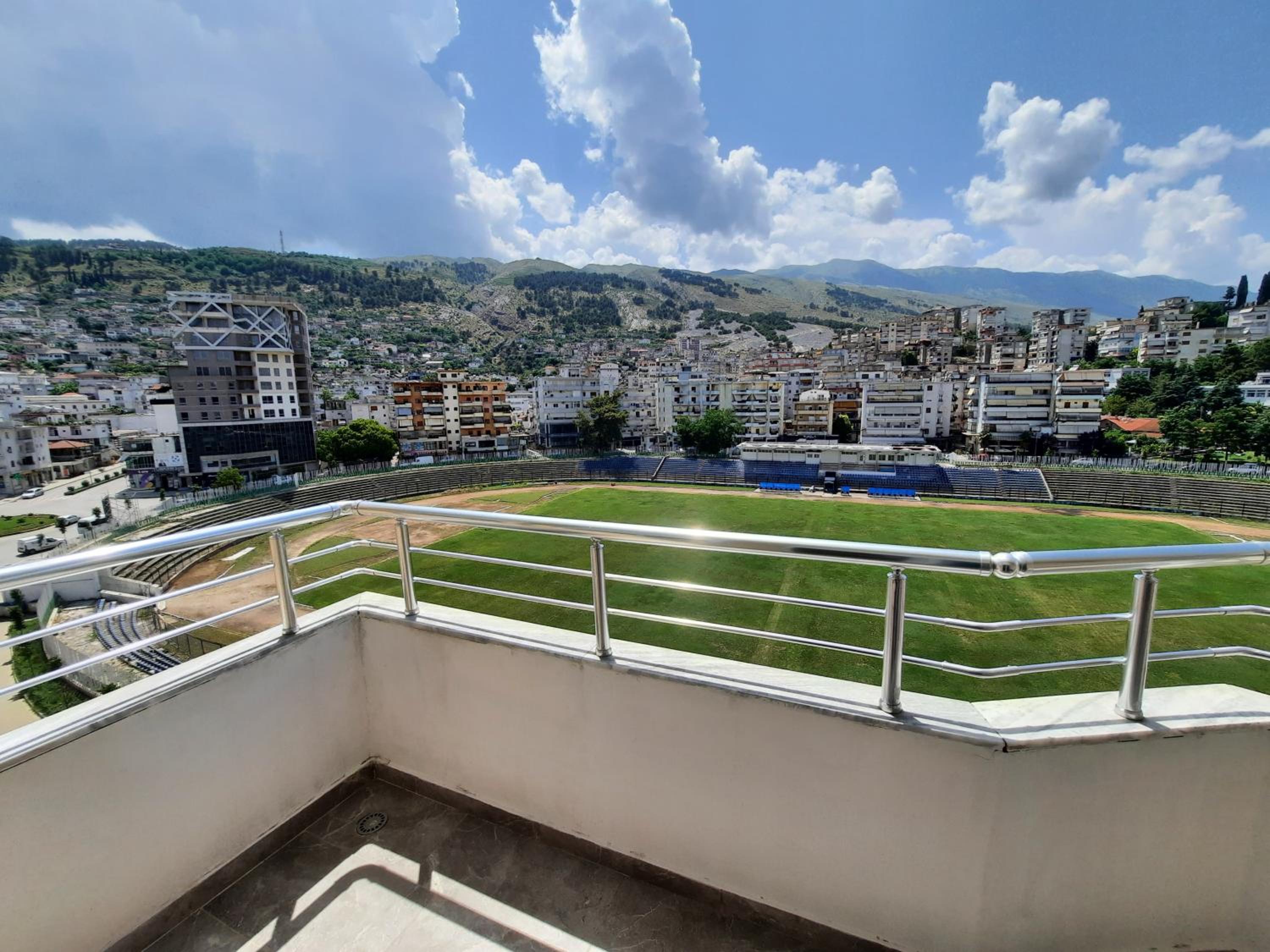 Gjirokastra apartment 360