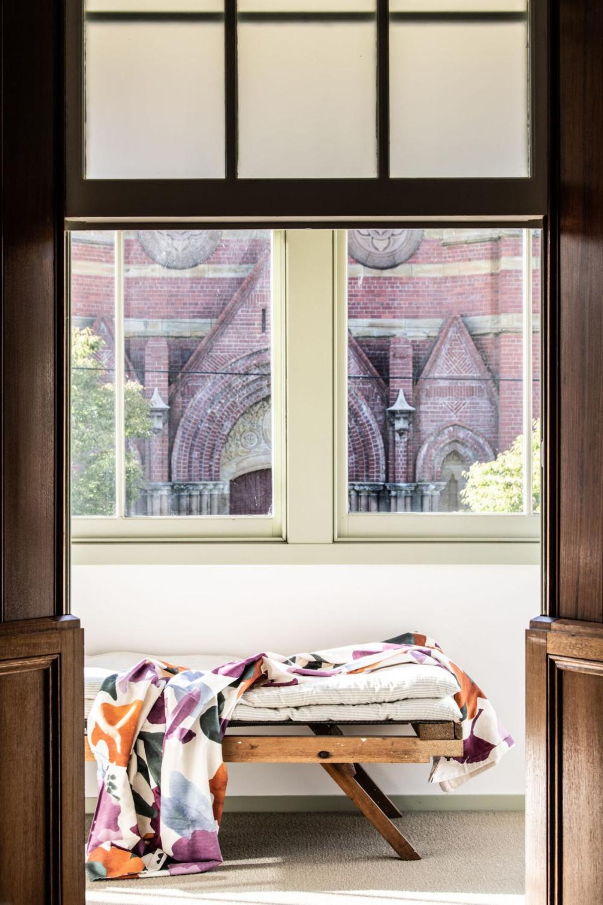 The Townhouse - Historic in the heart of L'ton