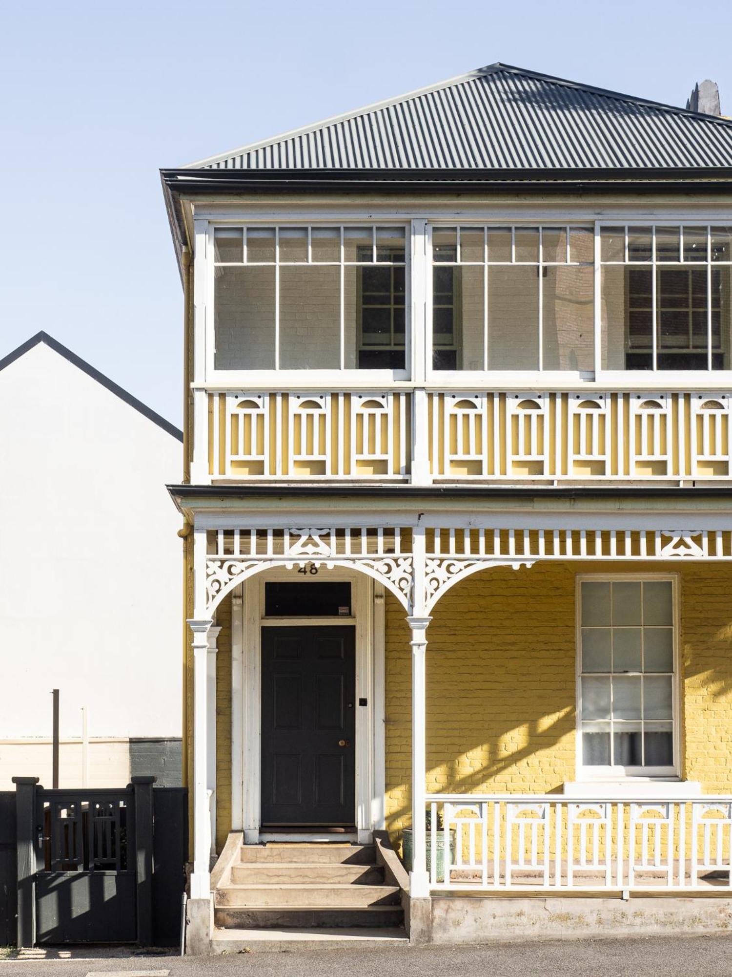 The Townhouse - Historic in the heart of L'ton