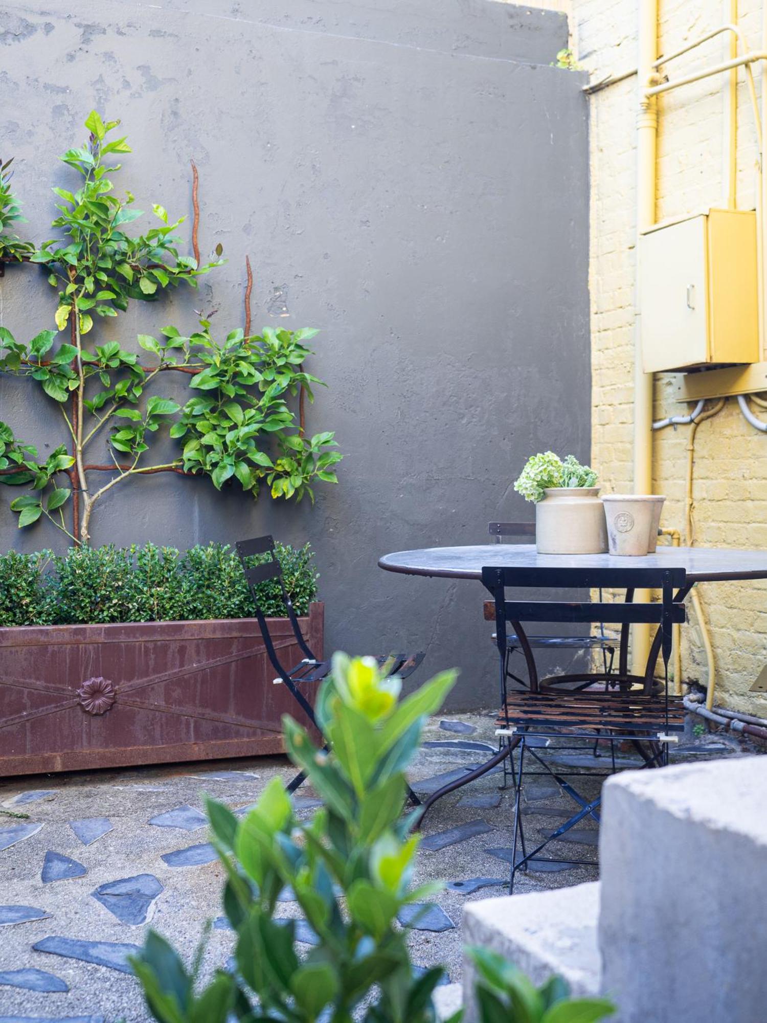 The Townhouse - Historic in the heart of L'ton