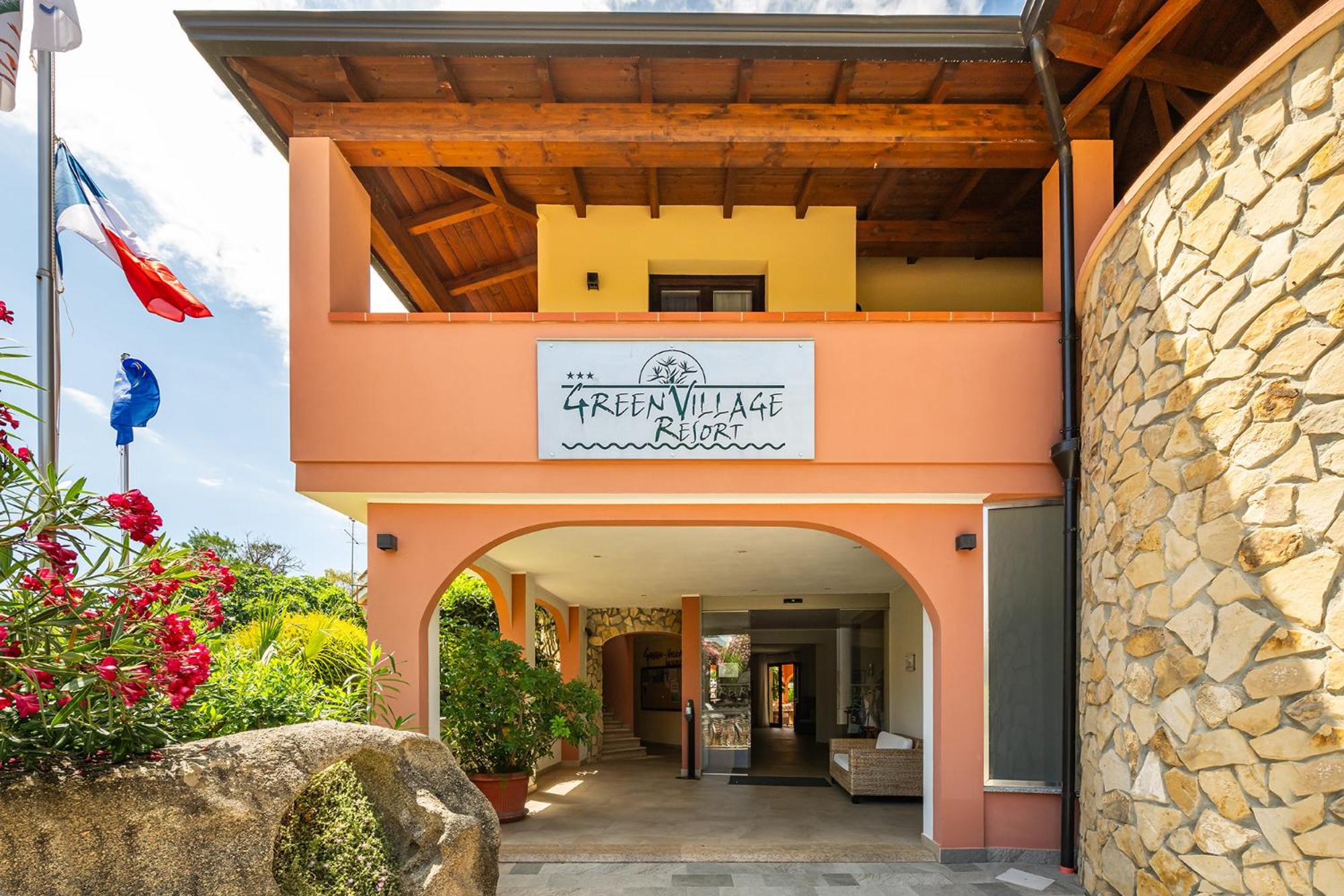 Hotel Green Village Resort - Image 1