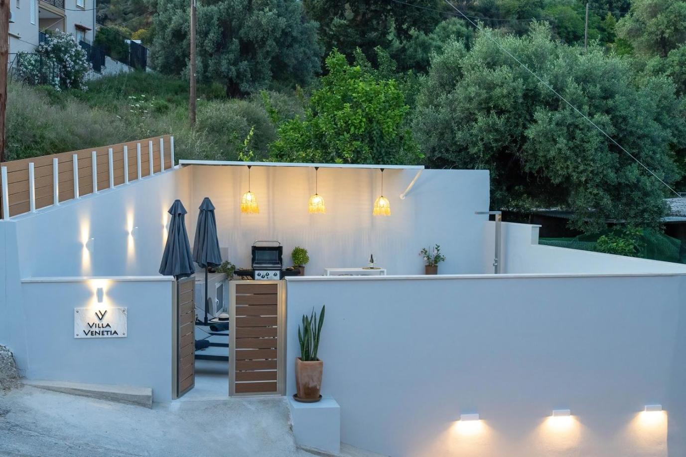 Villa Venetia with Jacuzzi