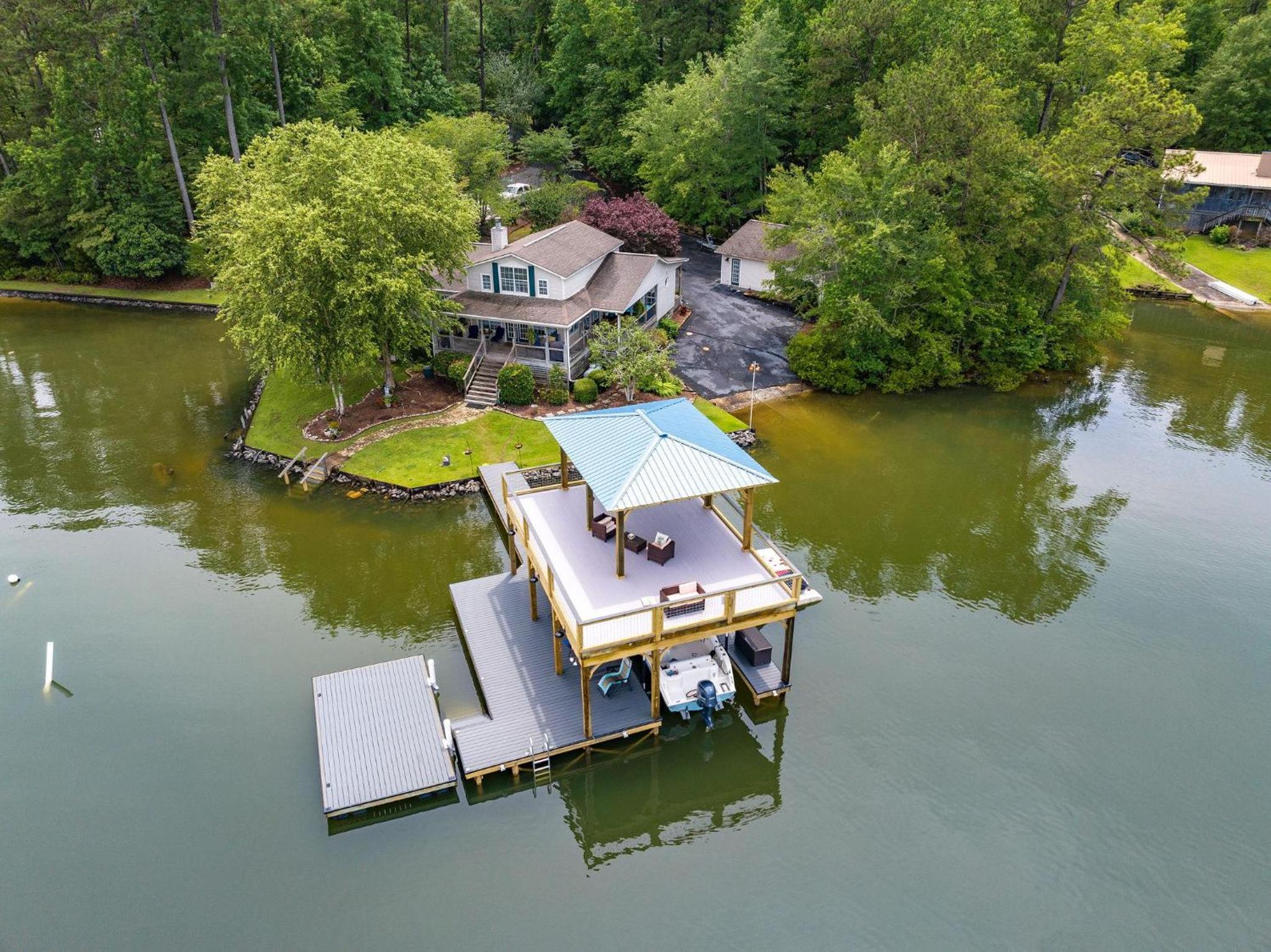 Eagle's Nest on Lake Martin view 3