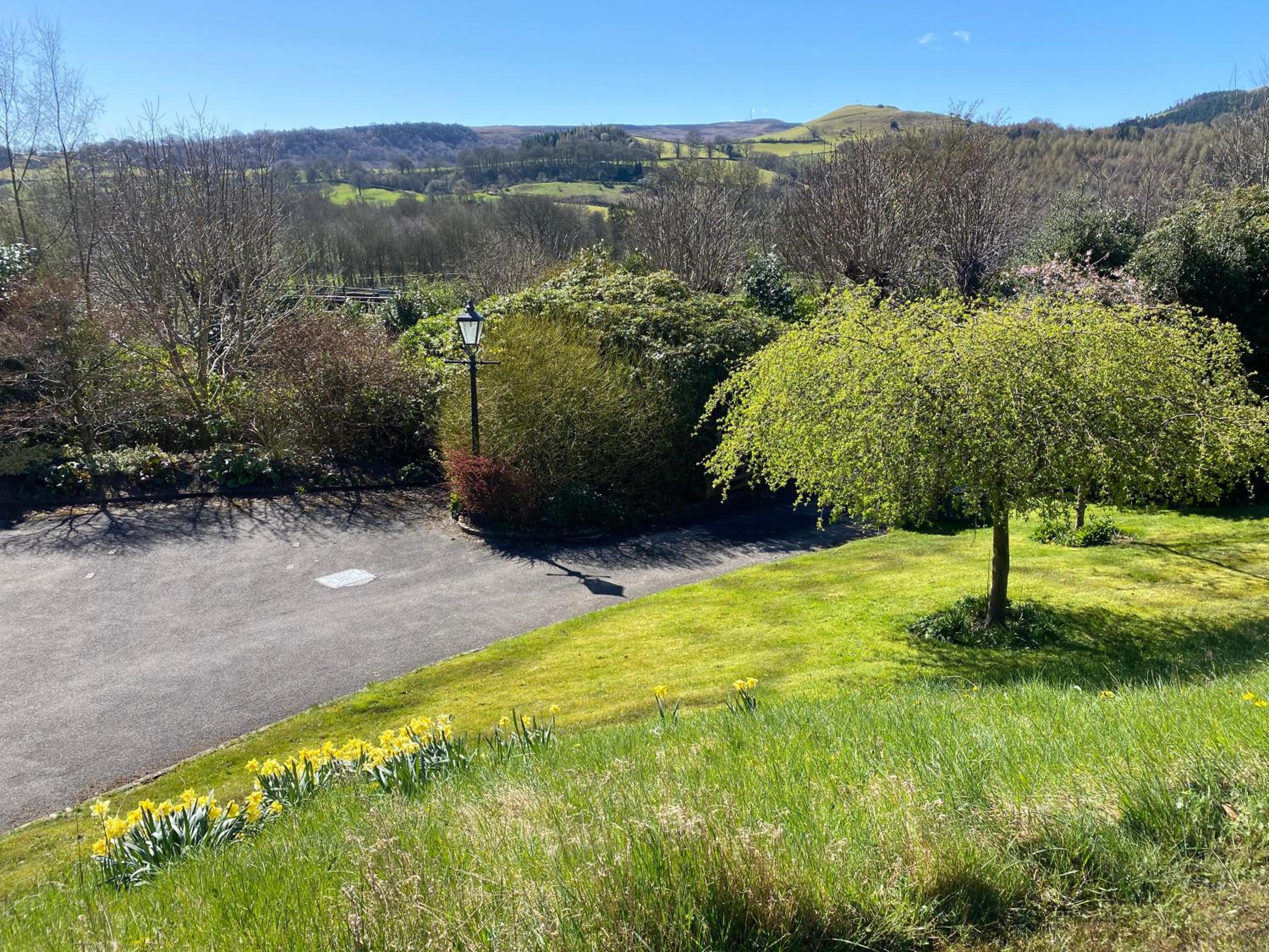 Sladen Lodge view 4