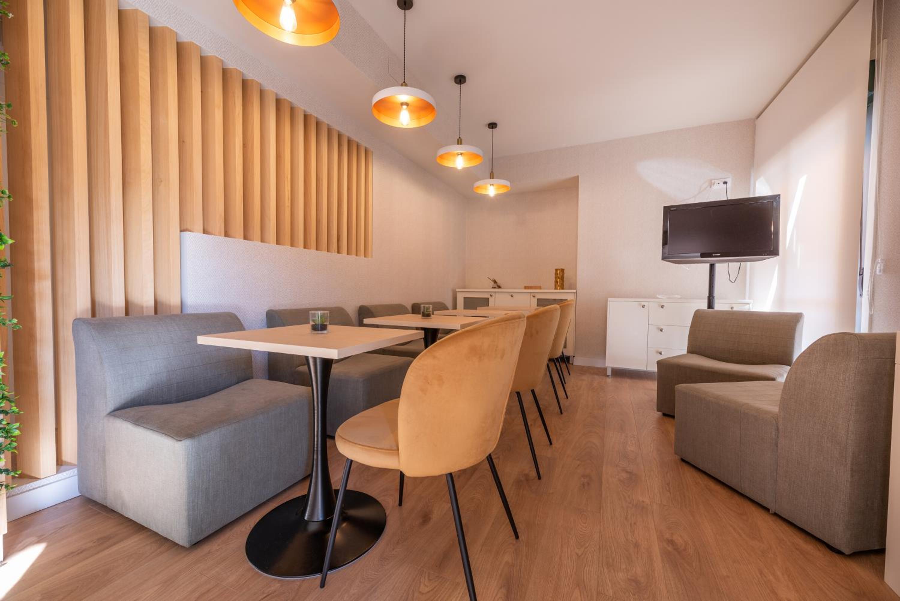 Hostal Devesas