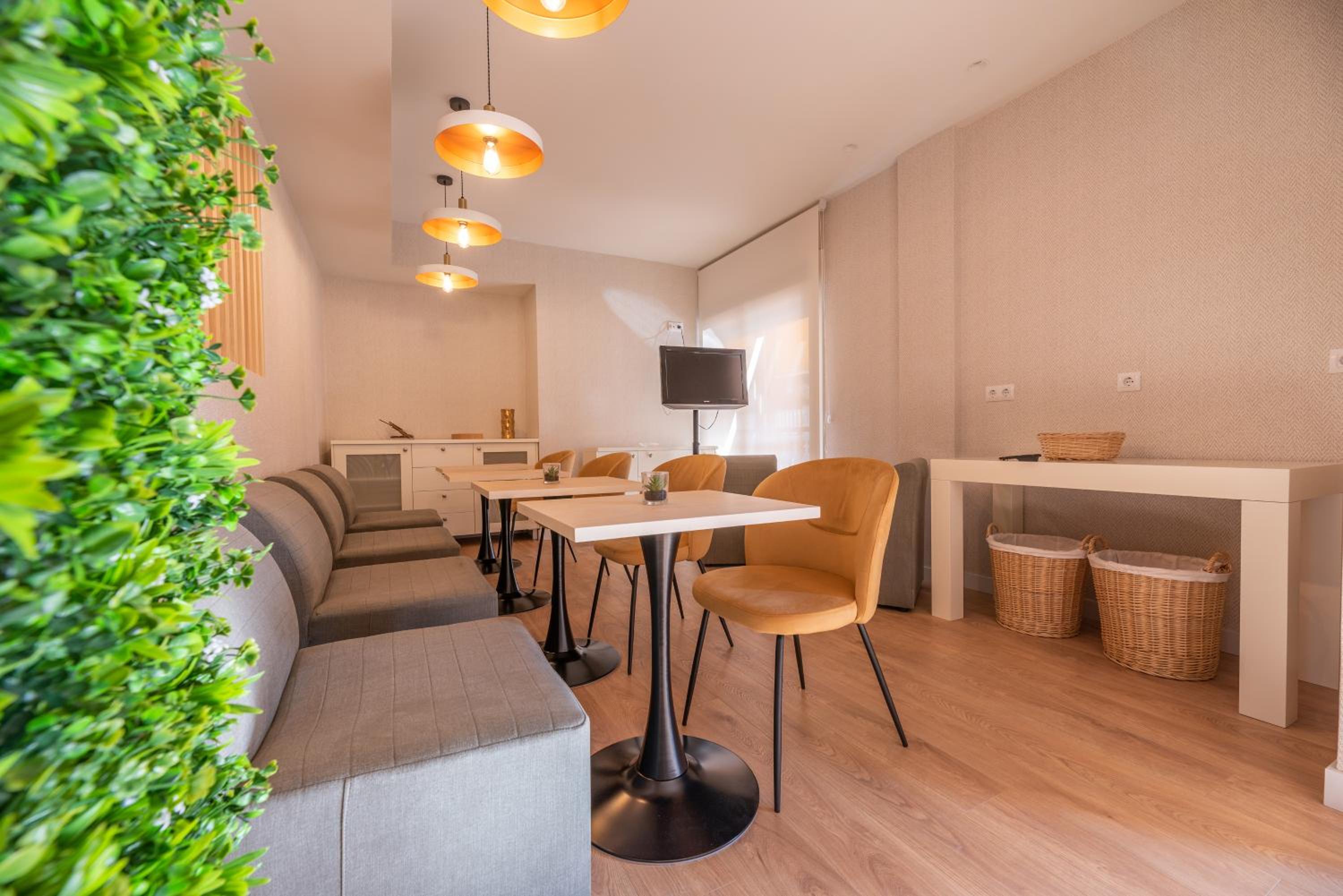 Hostal Devesas