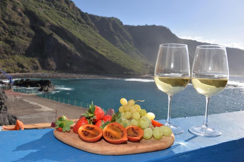 Beachfront Apartment - Tacoronte