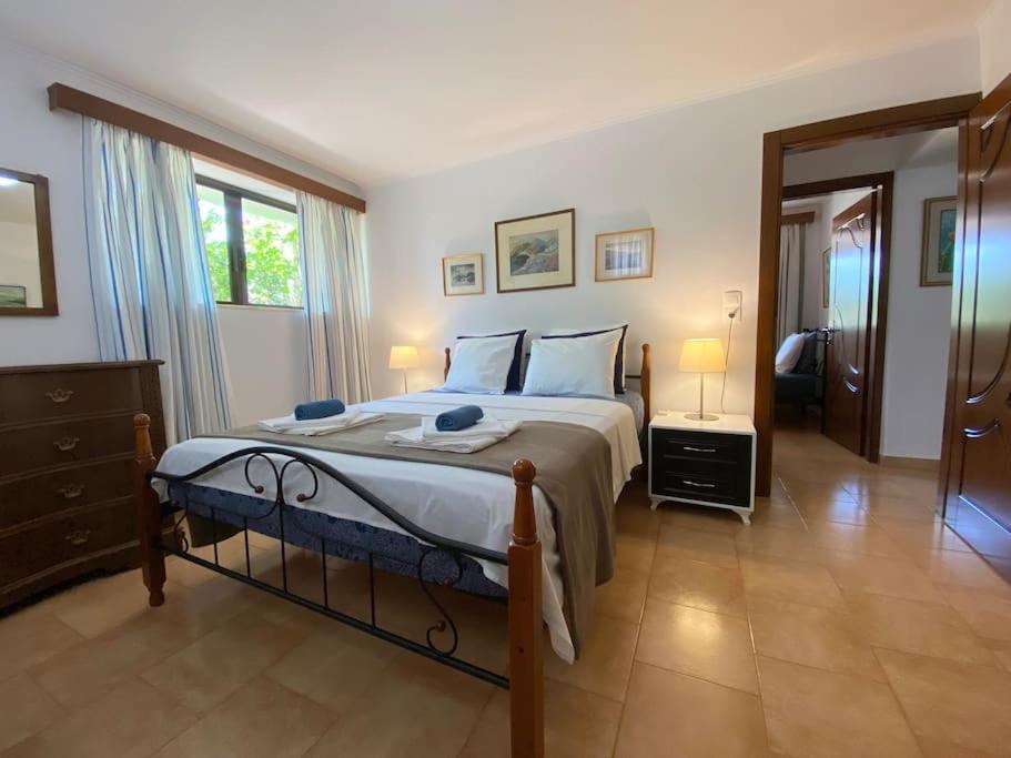 Villa Aura - Thymari